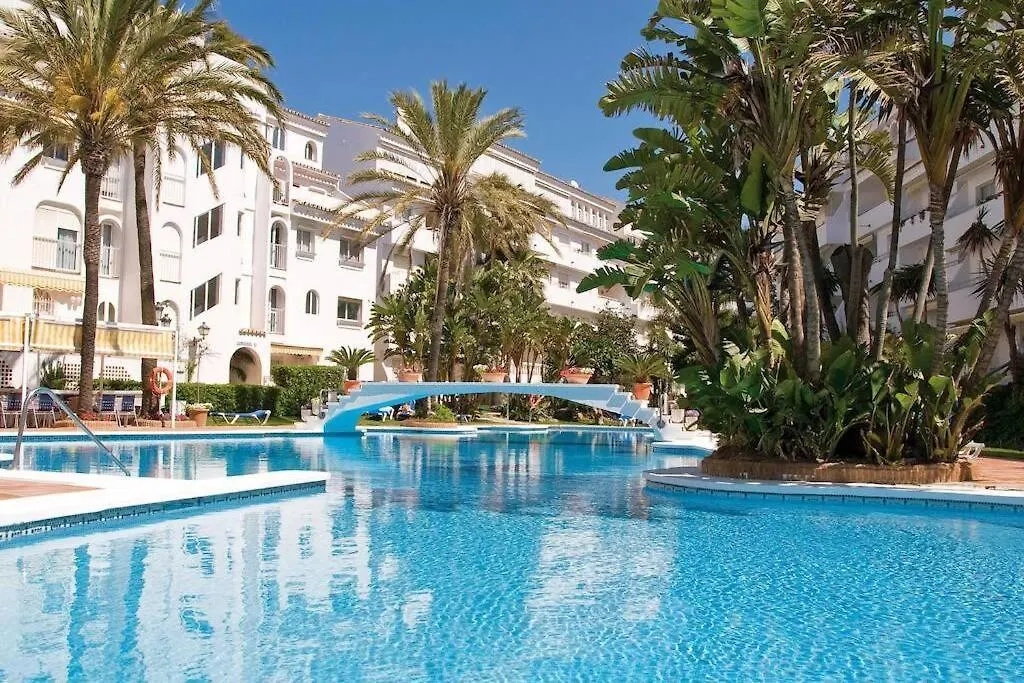 Apartamento En Playa Real, En 1ª Linea De Playa Marbella Apartment