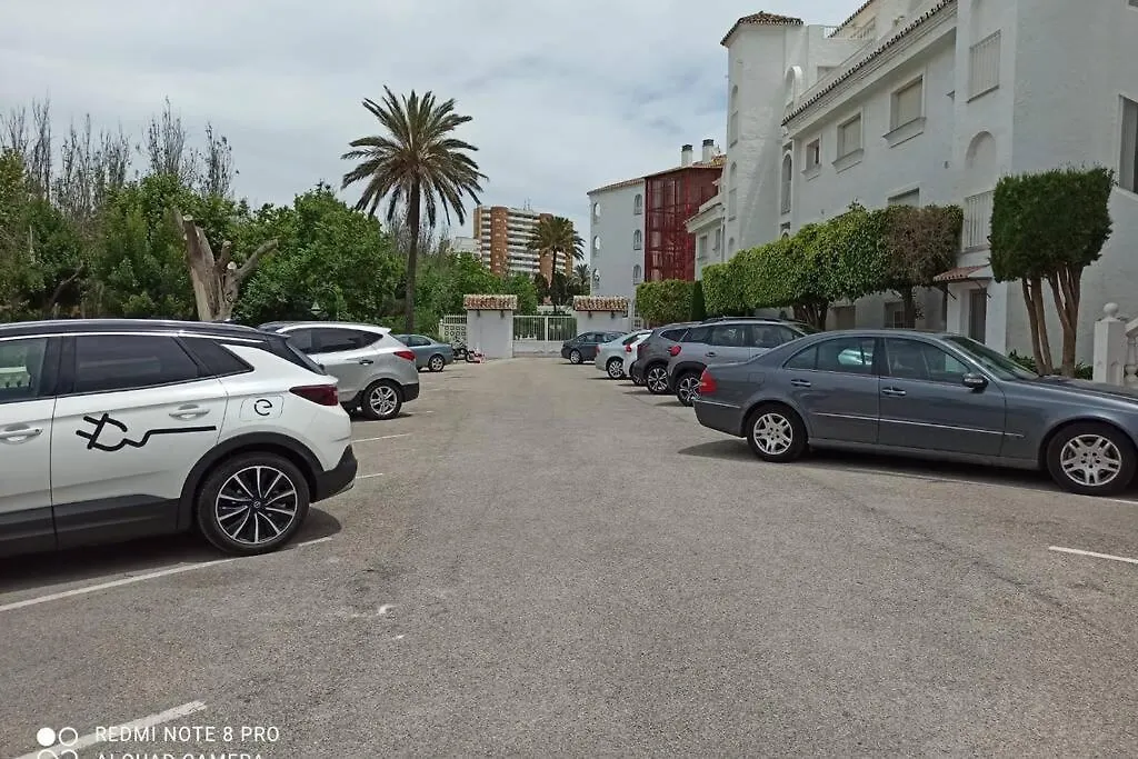 Apartamento En Playa Real, En 1ª Linea De Playa Marbella 0*,